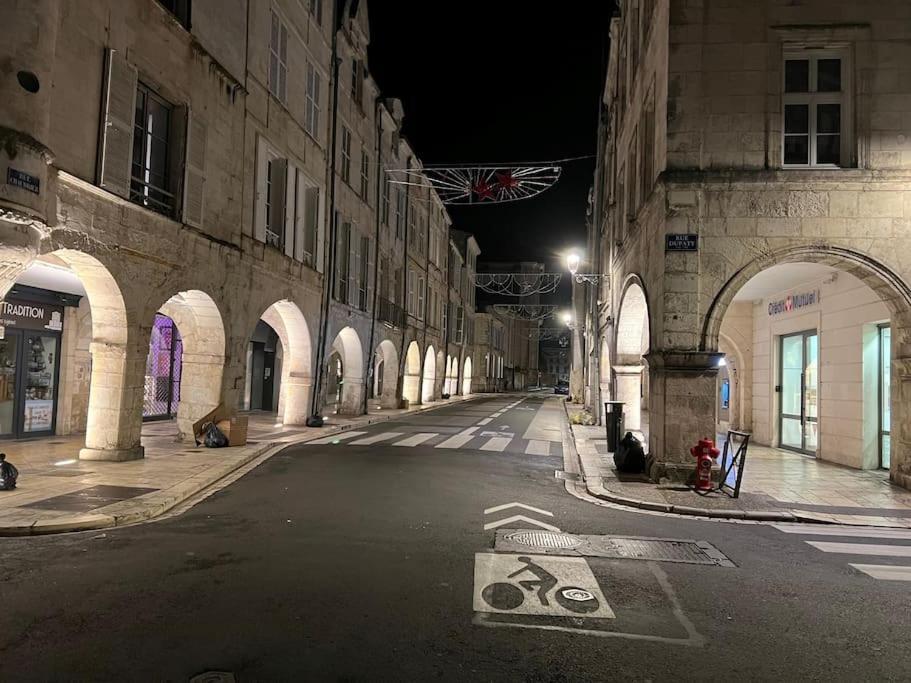 Le Logis Des Templiers Vieux Port Apartamento La Rochelle  Exterior foto
